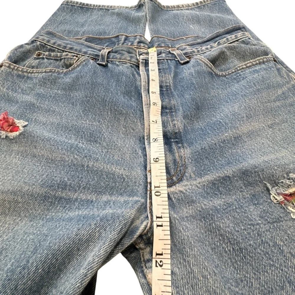 1980s-1990s VTG Levi's 501 Men’s  Jeans Distressed Finish W/ Repaired Rips